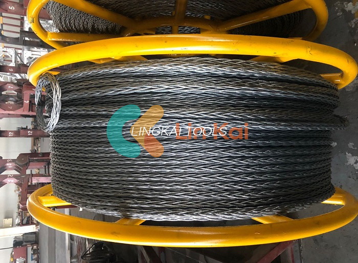 Cuerda de alambre de acero anti fuerte de la torsión 12 x 19s para tirar del conductor ISO 9001 certificado